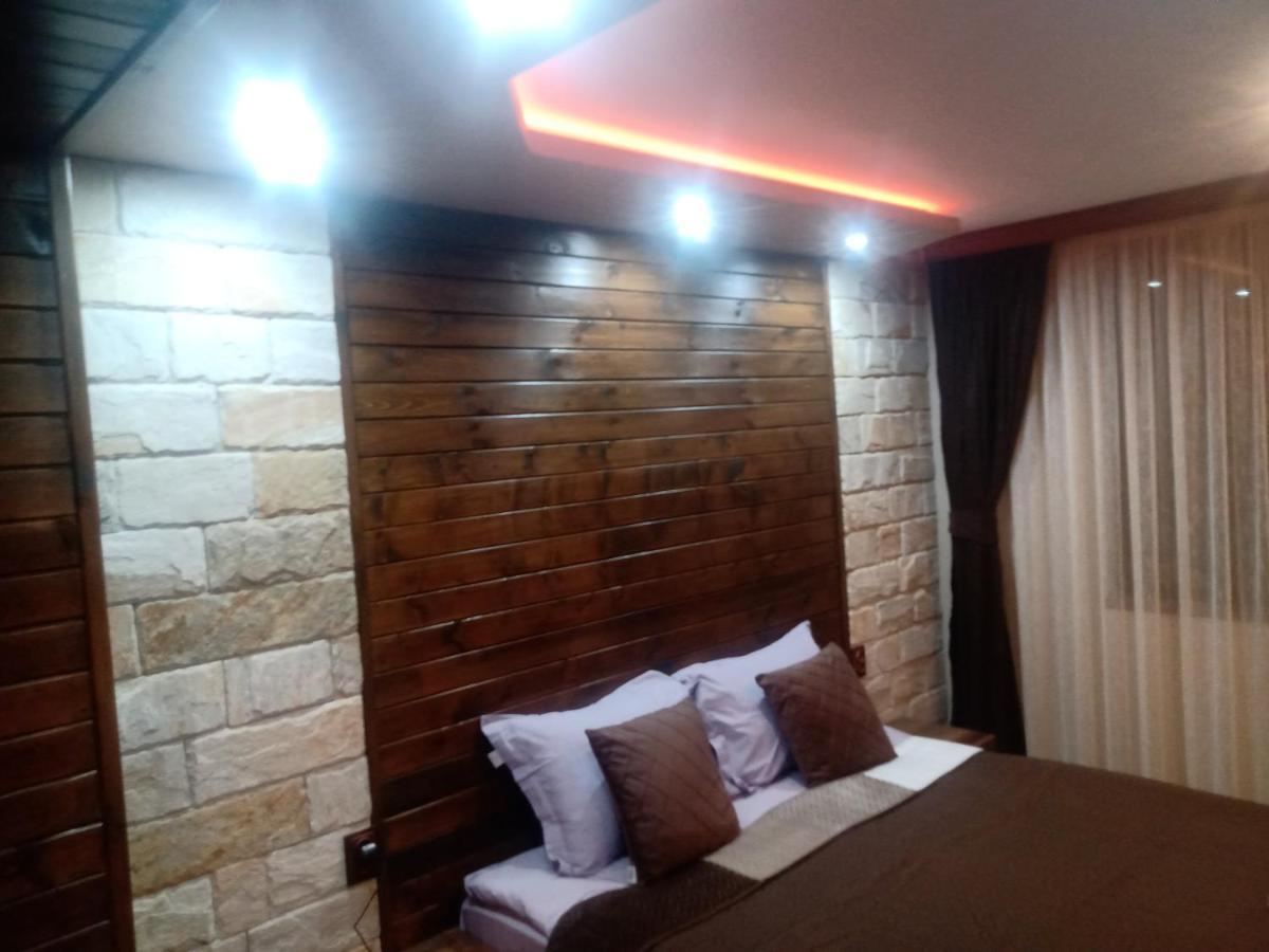 Кръчмъ При Байката Hotel Ribarica Exterior foto