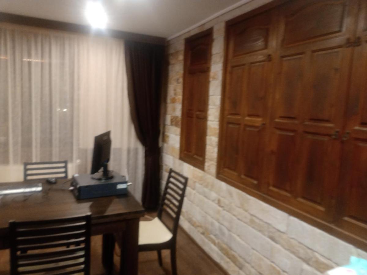 Кръчмъ При Байката Hotel Ribarica Exterior foto