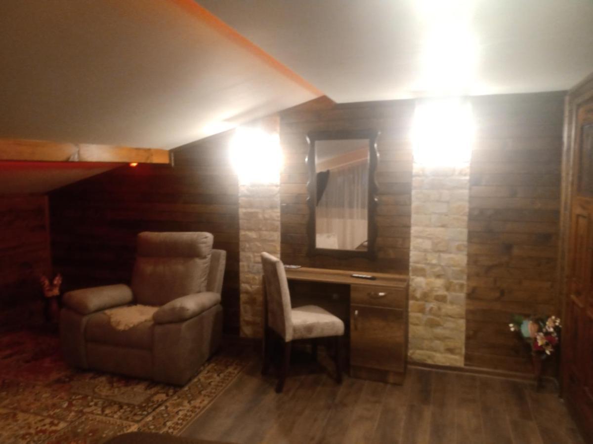 Кръчмъ При Байката Hotel Ribarica Exterior foto